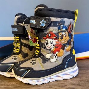 Children’s Paw Petrol Light up Boots Size 7 navy/Gray